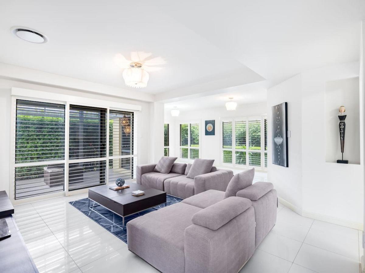 Spacious Comfy 5 Bedroom Home Near Sunnybank ブリスベン エクステリア 写真